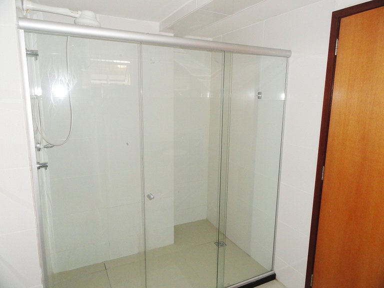 Apartamento a Beira Mar de Tambau com Varanda 111