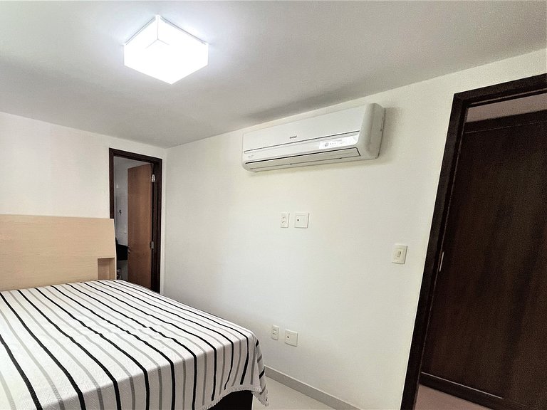 Apartamento em Tambau a Beira Mar com Varanda 304