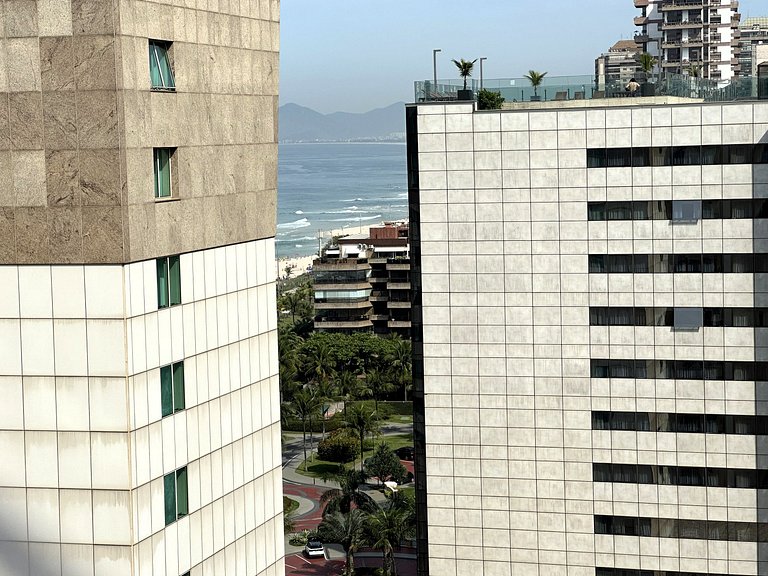 Lindo apto na barra com Vista para o Mar e Piscina